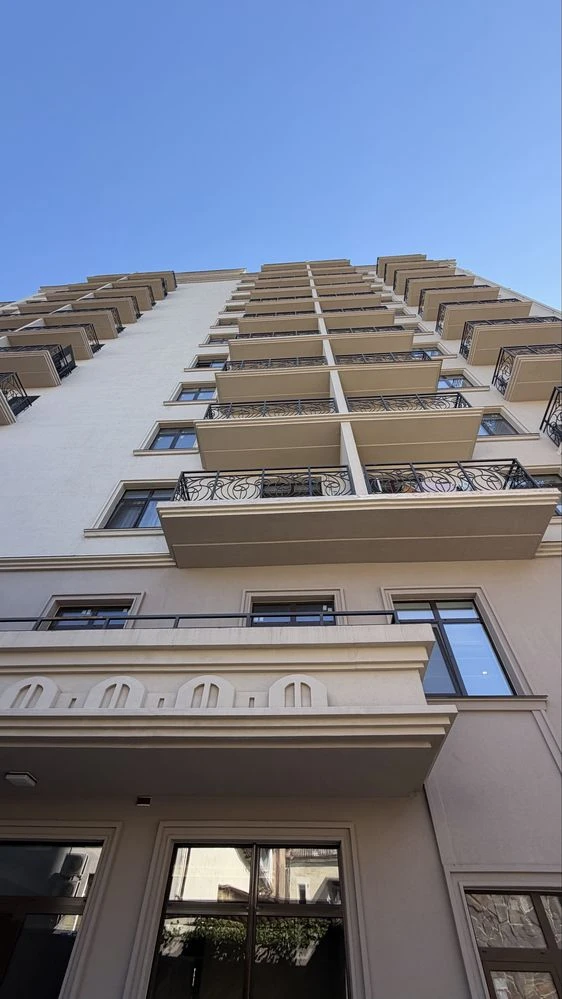 Продам 2к.квартиру ЖК Аполлон ул.Карантинная