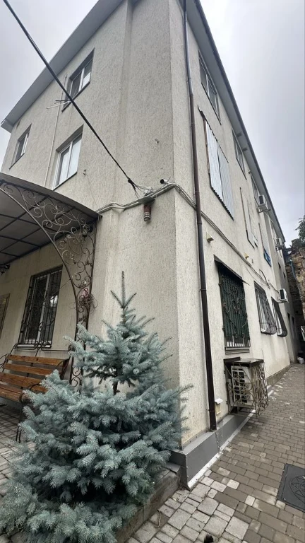 850 $/м2.  1-кімн. квартира в центрі, вул. Гімназична, новий