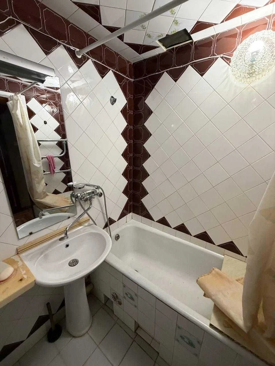 Продам 3-кім квартиру, 6/9 поверх, на Таїрова/Академіка Глуш