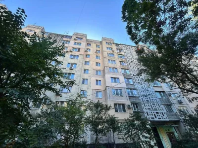 Продам 3-кім квартиру, 6/9 поверх, на Таїрова/Академіка Глуш