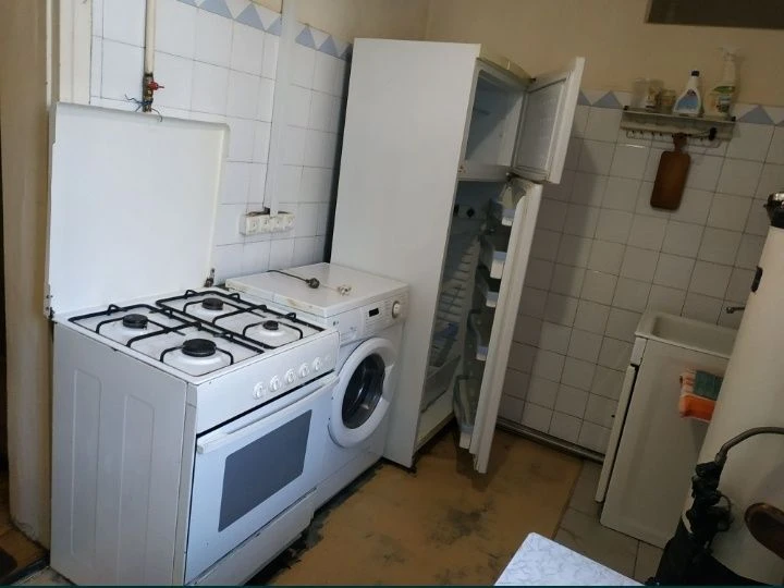 Продам свю 2к квартиру в центре ул Ватутина 13.4