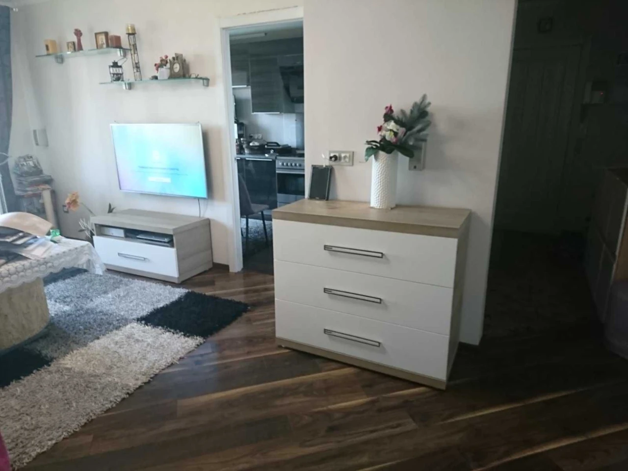 Продам красивую квартиру на Вузовском