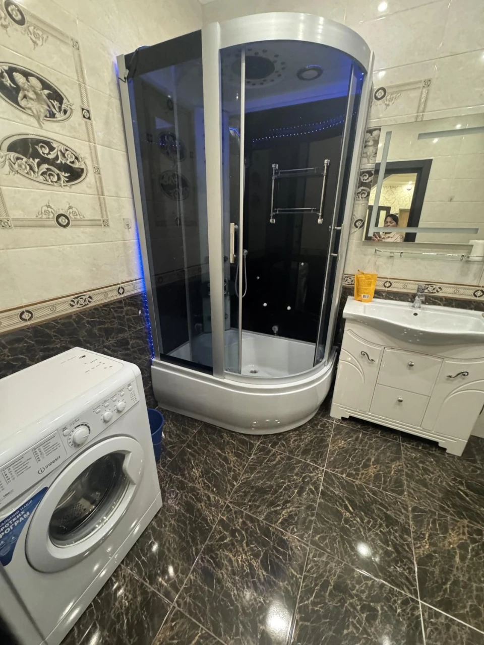 Продам 2-к квартиру з ремонтом в ЖК Альтаїр-1, Таїрова (3-31