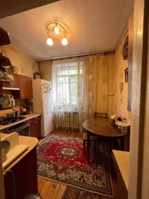 Продам 2-к квартиру в сталінці, 2/4 эт, Фонтанська дорога/Се
