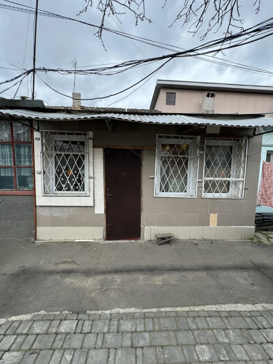 Продам 2-кім квартиру на землі вул. Адмірала Лазарєва (3-109
