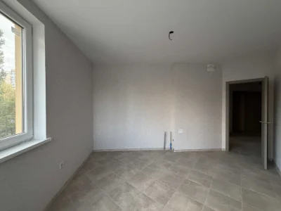 Продам 1-к 40 м² с ремонтом на Глушко. Без комиссии. Рассроч