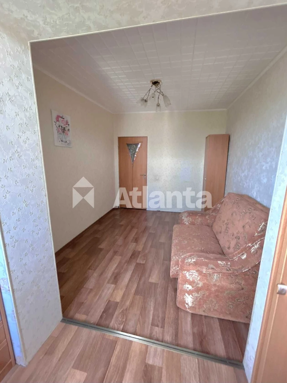 3-кімнатна квартира. Сотовий проект. Капітальний ремонт.