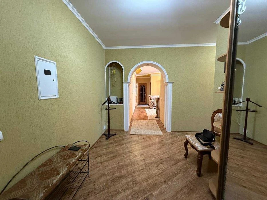 Продаж шикарної 3к квартири! Виставка