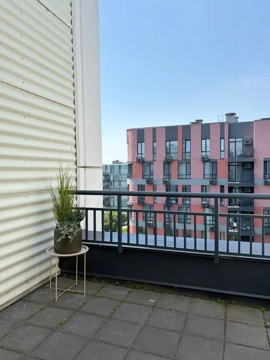WITHOUT % sale of an apartment in the residential complex "Respublika" with a terrace