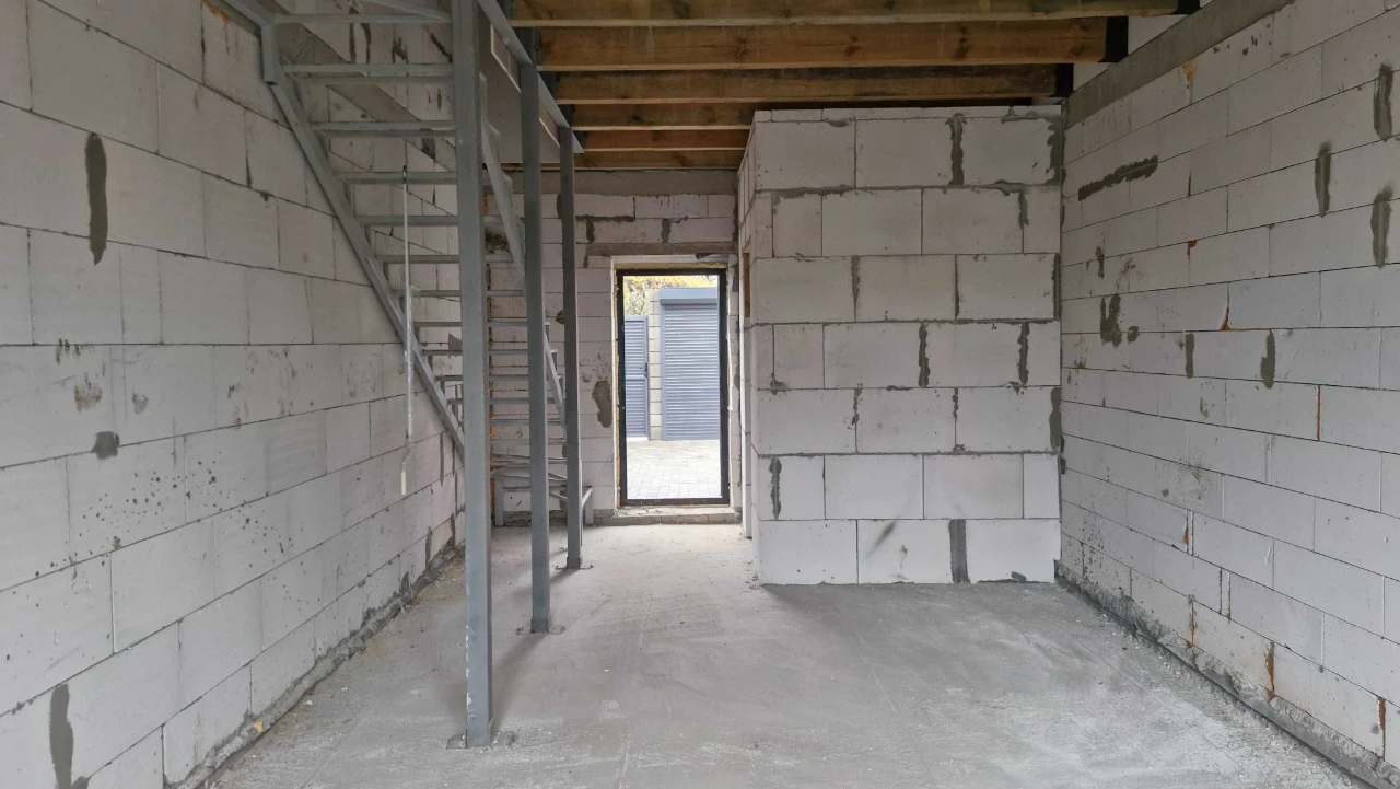Продам 2-этажный таунхаус 65 м² в с. Усатово — все коммуника