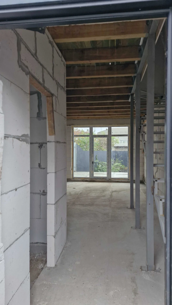 Продам 2-этажный таунхаус 65 м² в с. Усатово — все коммуника