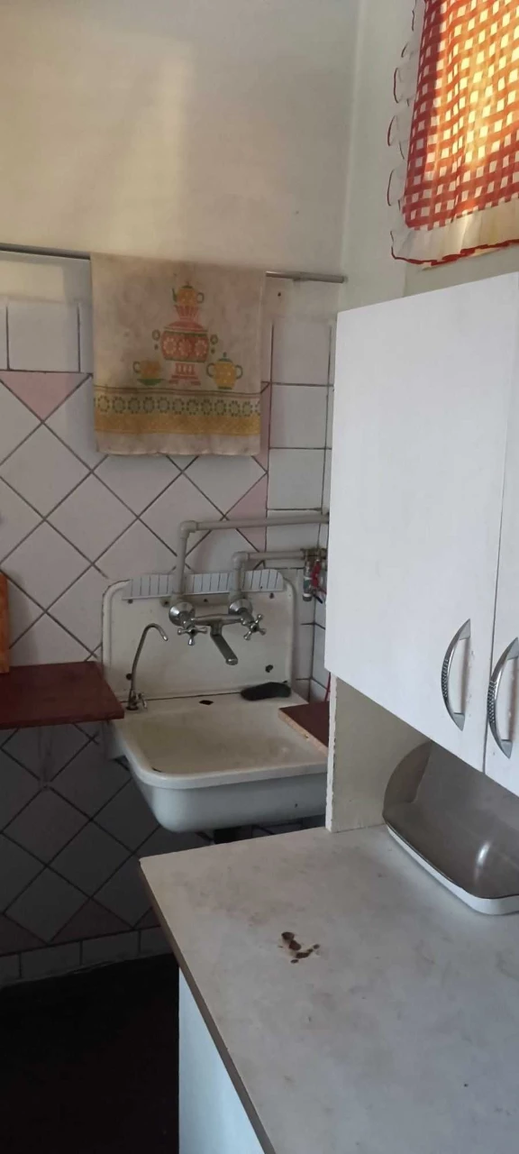 Продается 2к квартира в центре р-н 5гор.больницы