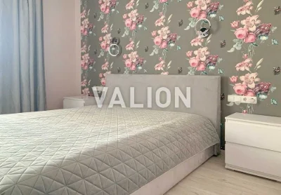 Two-room apartment for sale in Lakes residential complex, Yasynuvatskyi lane,