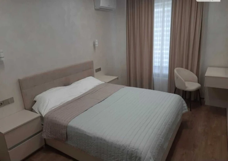 (5) Продам 2к квартири на вул. Академіка Заболотного 9337