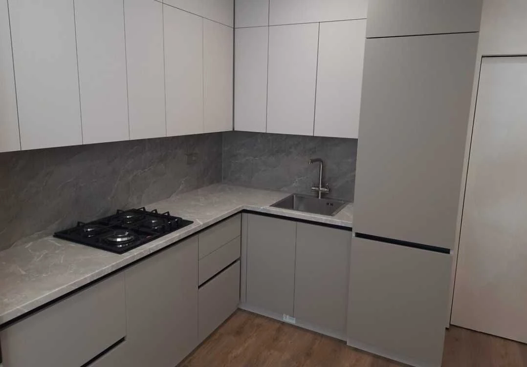 (5) Продам 2к квартири на вул. Академіка Заболотного 9337
