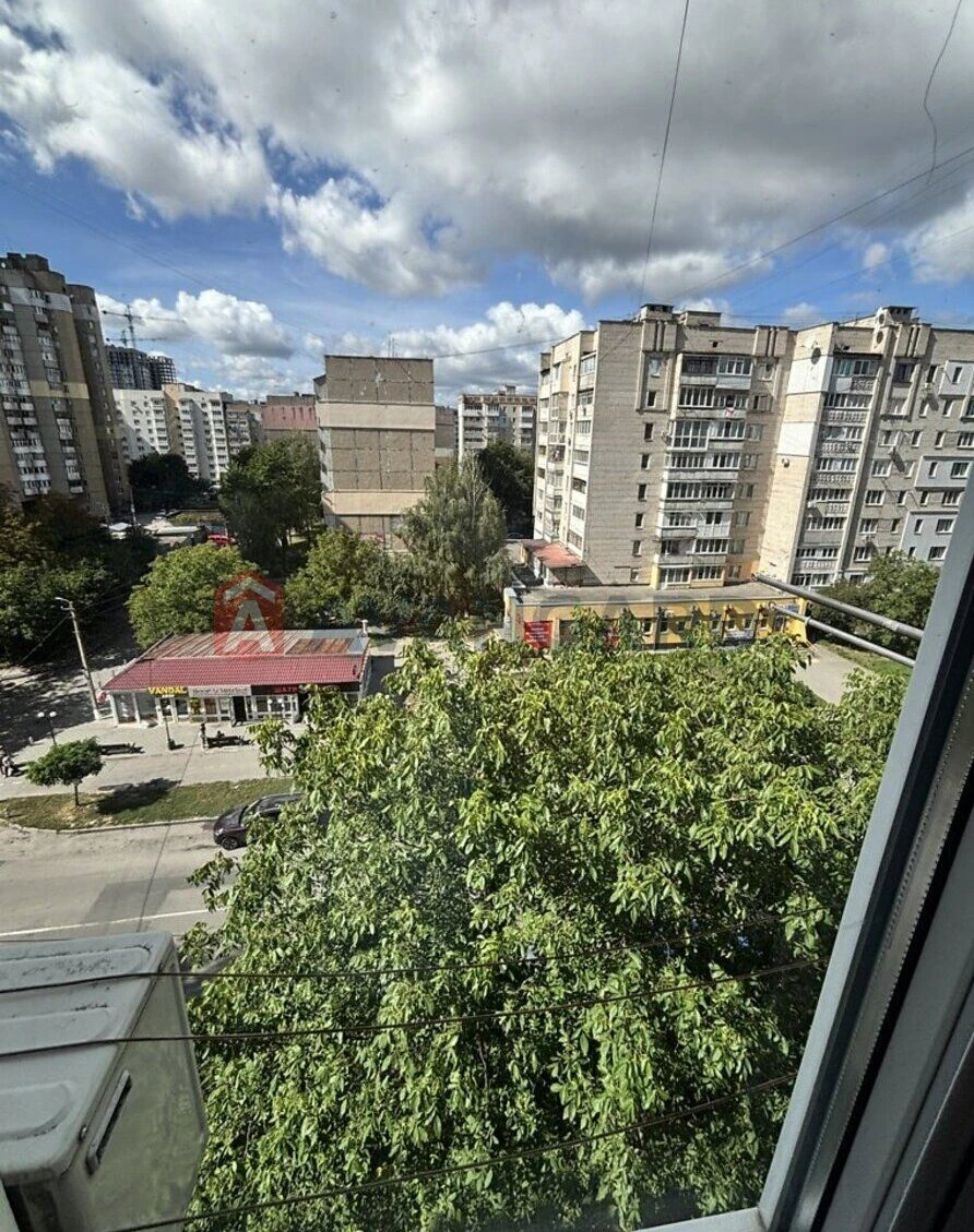 Продам 2к на Вишеньці