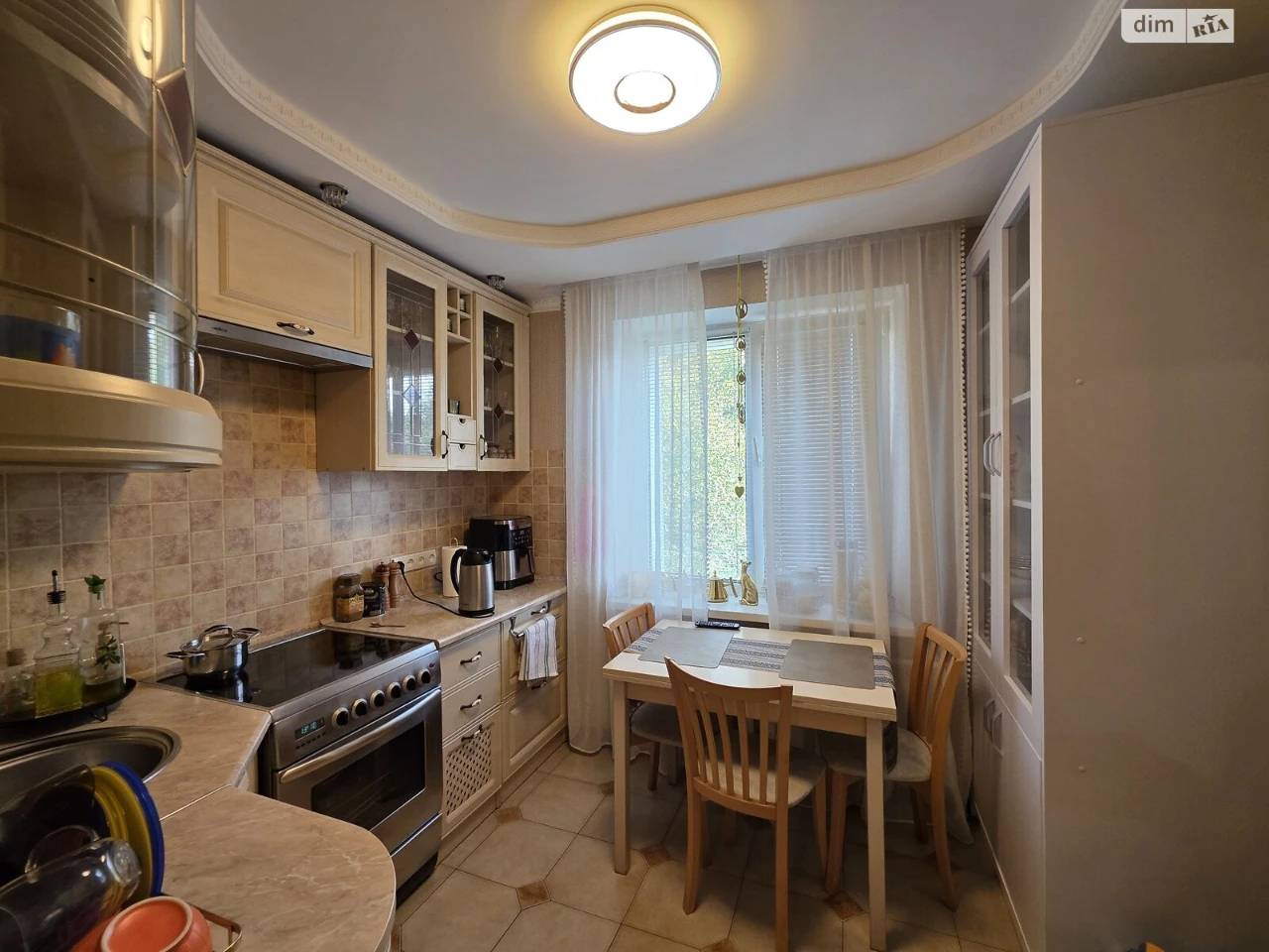 Продаж Квартира Свердловський масив