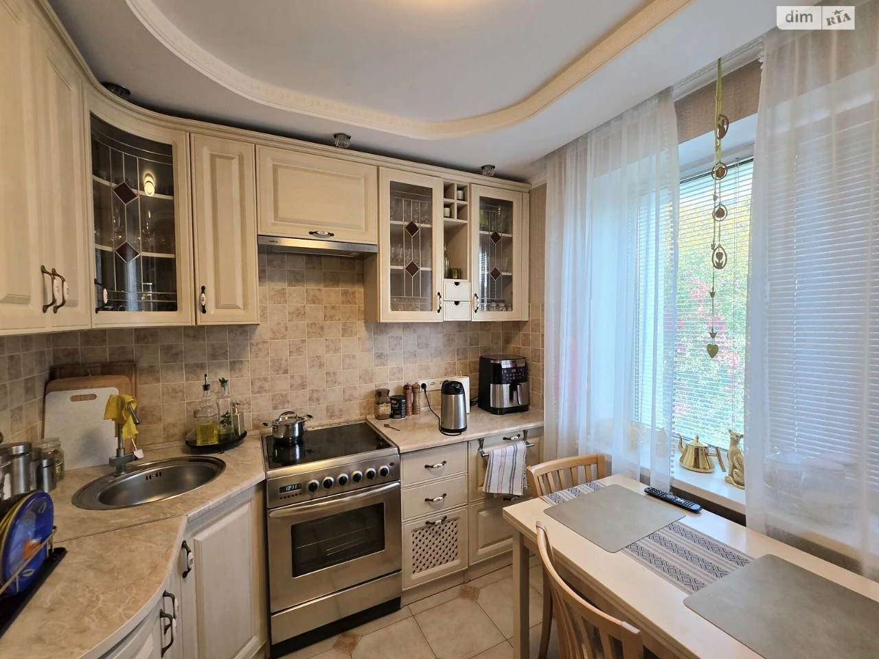 Продаж Квартира Свердловський масив