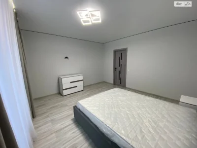Продаж Квартира Пасічна
