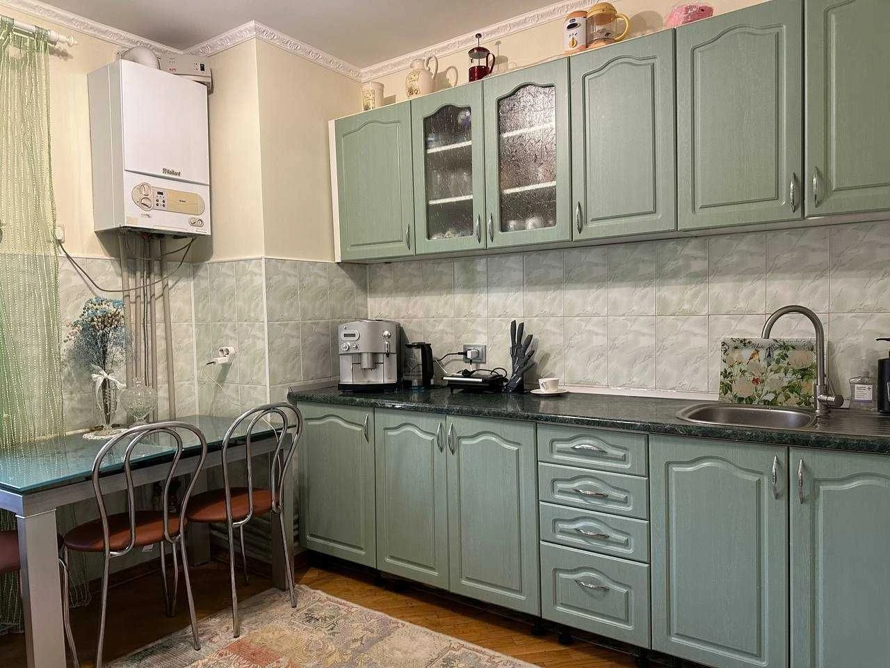 Продаж 3 -кімнатної квартири по вул.Мазепи