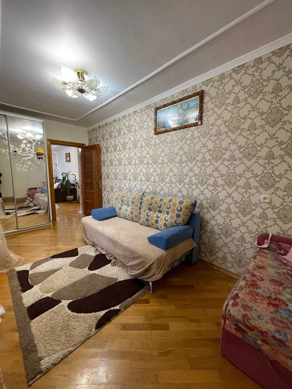 Продаж 3 -кімнатної квартири по вул.Мазепи