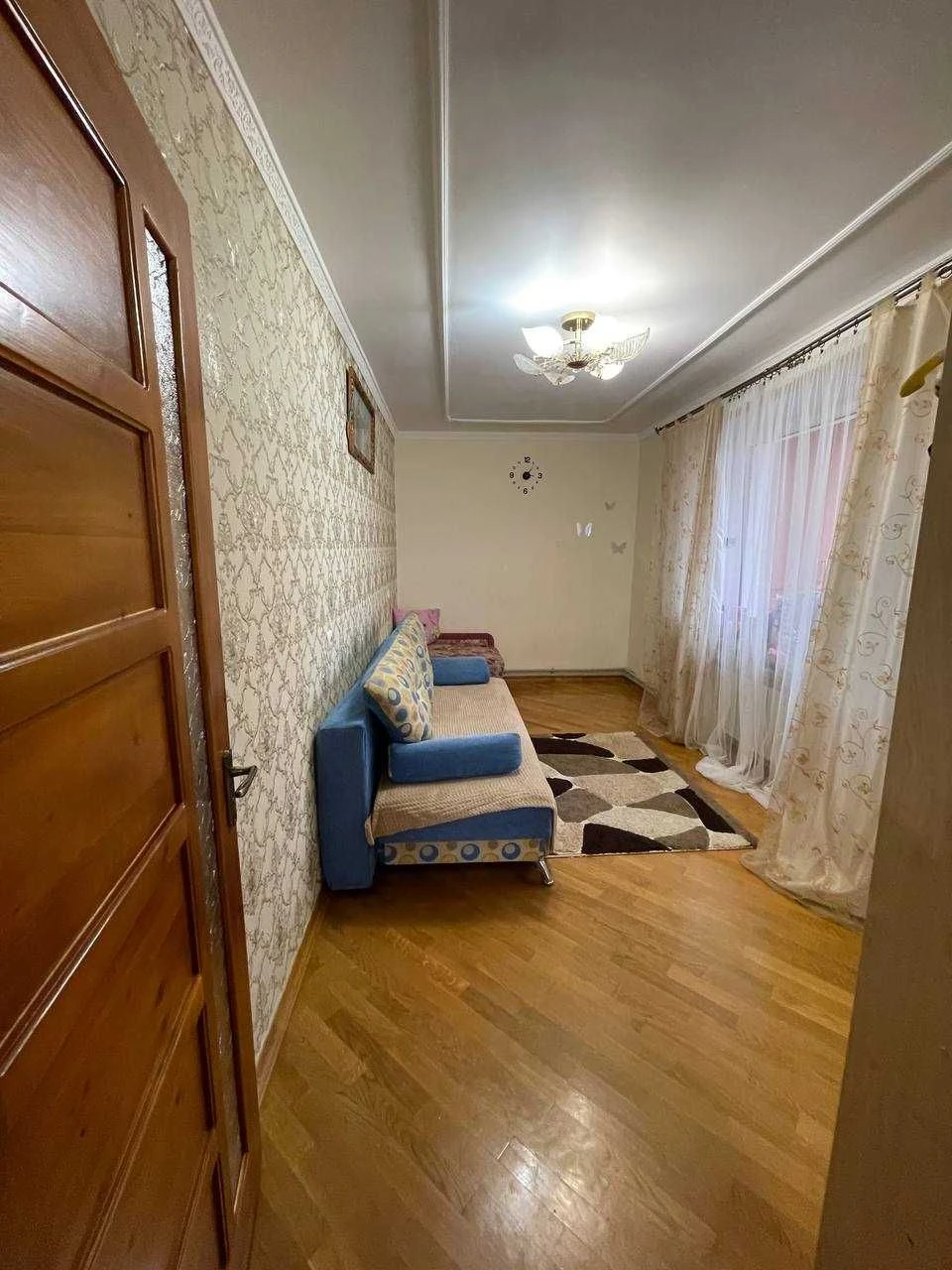 Продаж 3 -кімнатної квартири по вул.Мазепи