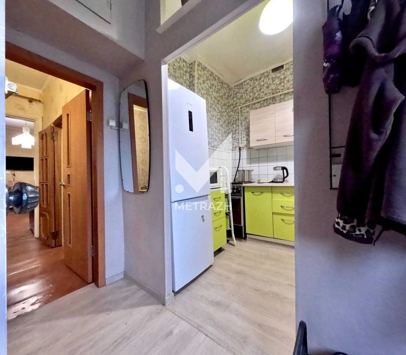 89787 2-room apartment for sale in the circus area!