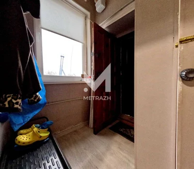 89787 2-room apartment for sale in the circus area!