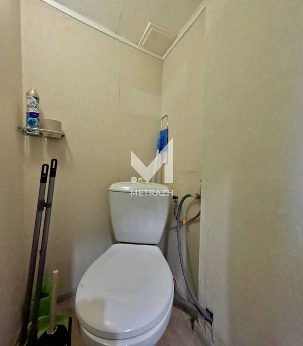 89787 2-room apartment for sale in the circus area!