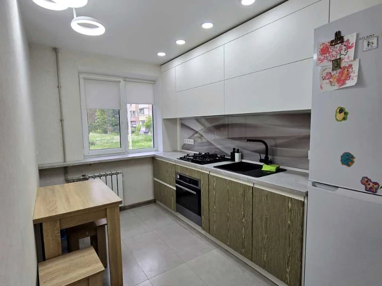 Apartment. Kharkiv, Vladyslav Zubenko St. (Tymurivtsiv)