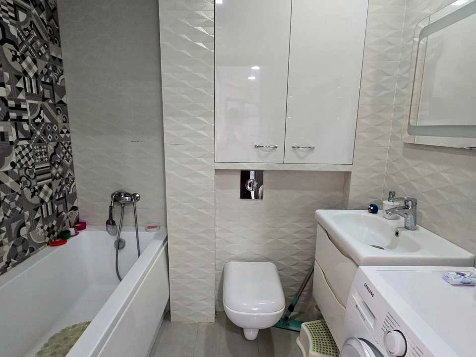 Apartment. Kharkiv, Vladyslav Zubenko St. (Tymurivtsiv)