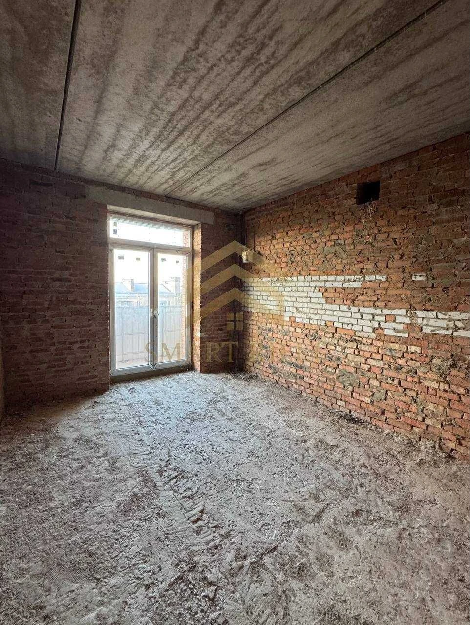 Продаж 2-к в Центрі/ Соборності 46в/ Після будівельників/Код