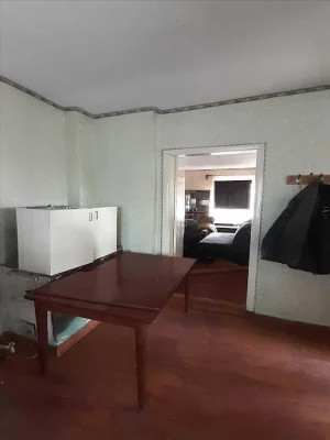 Бюджетний будинок з ділянкою.