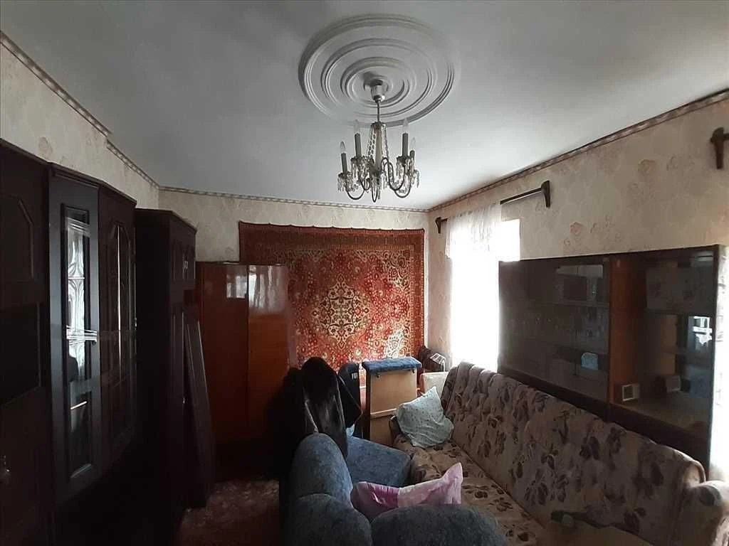Бюджетний будинок з ділянкою.