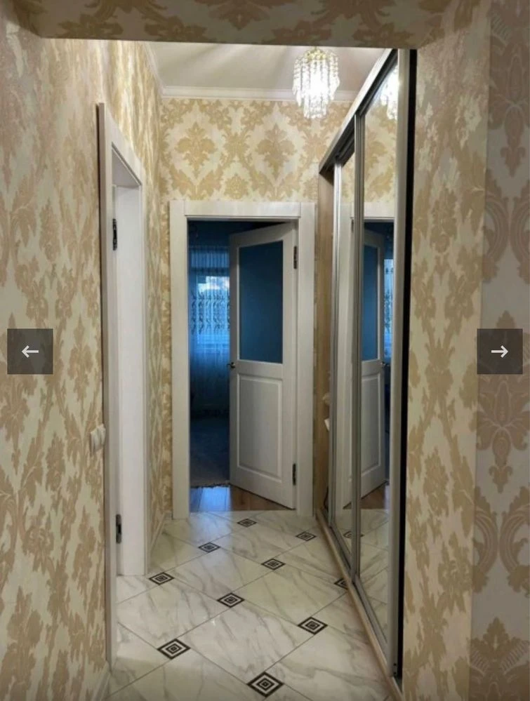 Продаж просторої 2к квартири з ремонтом , 78 кв.м.