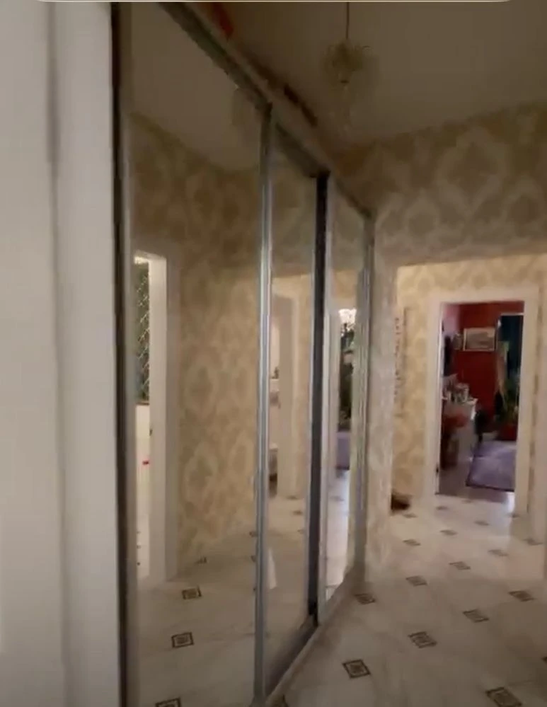 Продаж просторої 2к квартири з ремонтом , 78 кв.м.