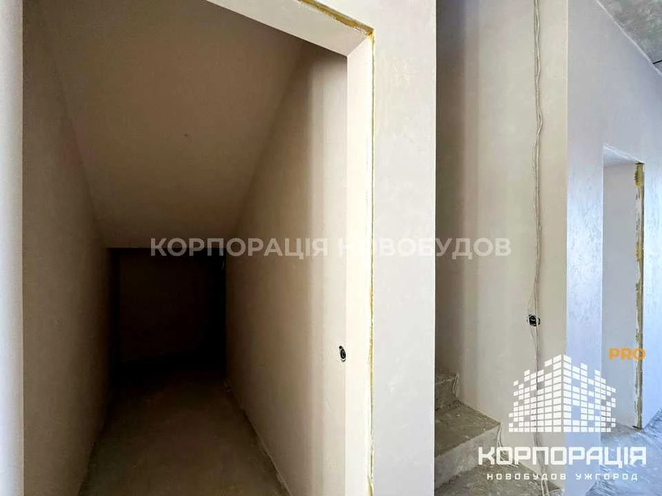 Будинок. Ужгород, Локоти вул.