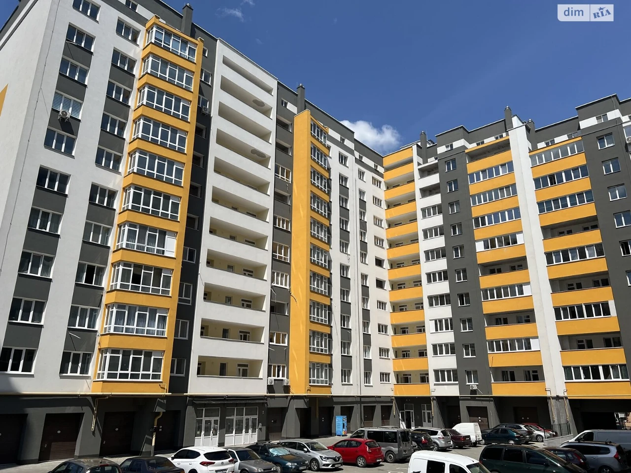 Продаж Квартира Виставка