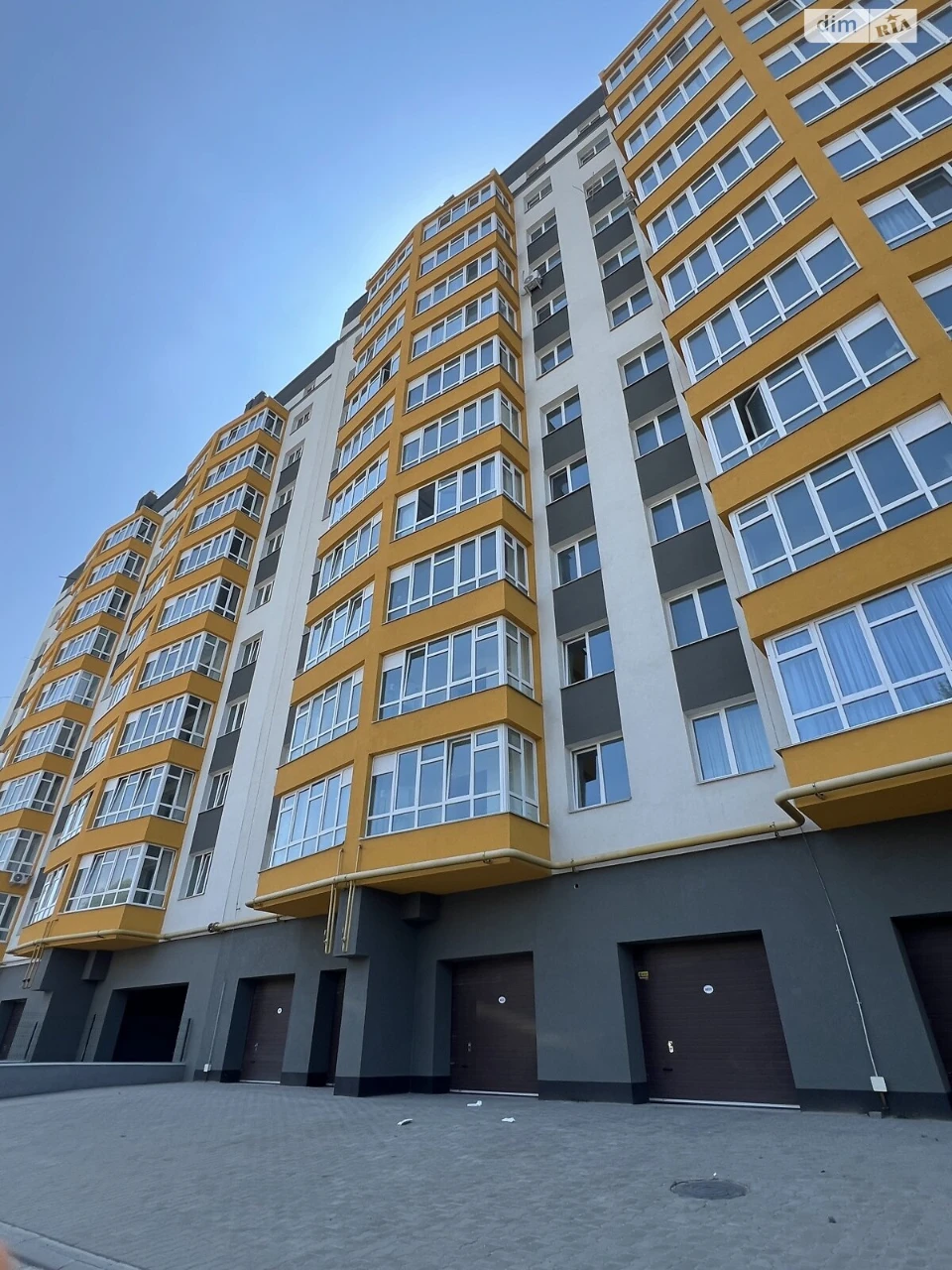 Продаж Квартира Виставка