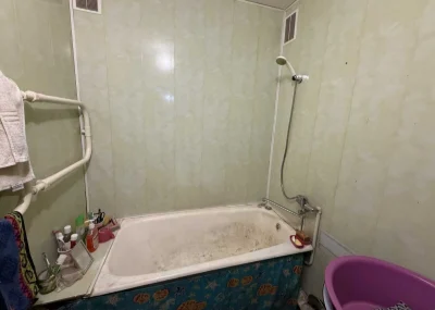47489 Продаж 2к квартири в центрі , цегла , Камянецька
