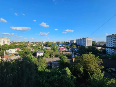 Продається 3х кімнатна квартира в центрі