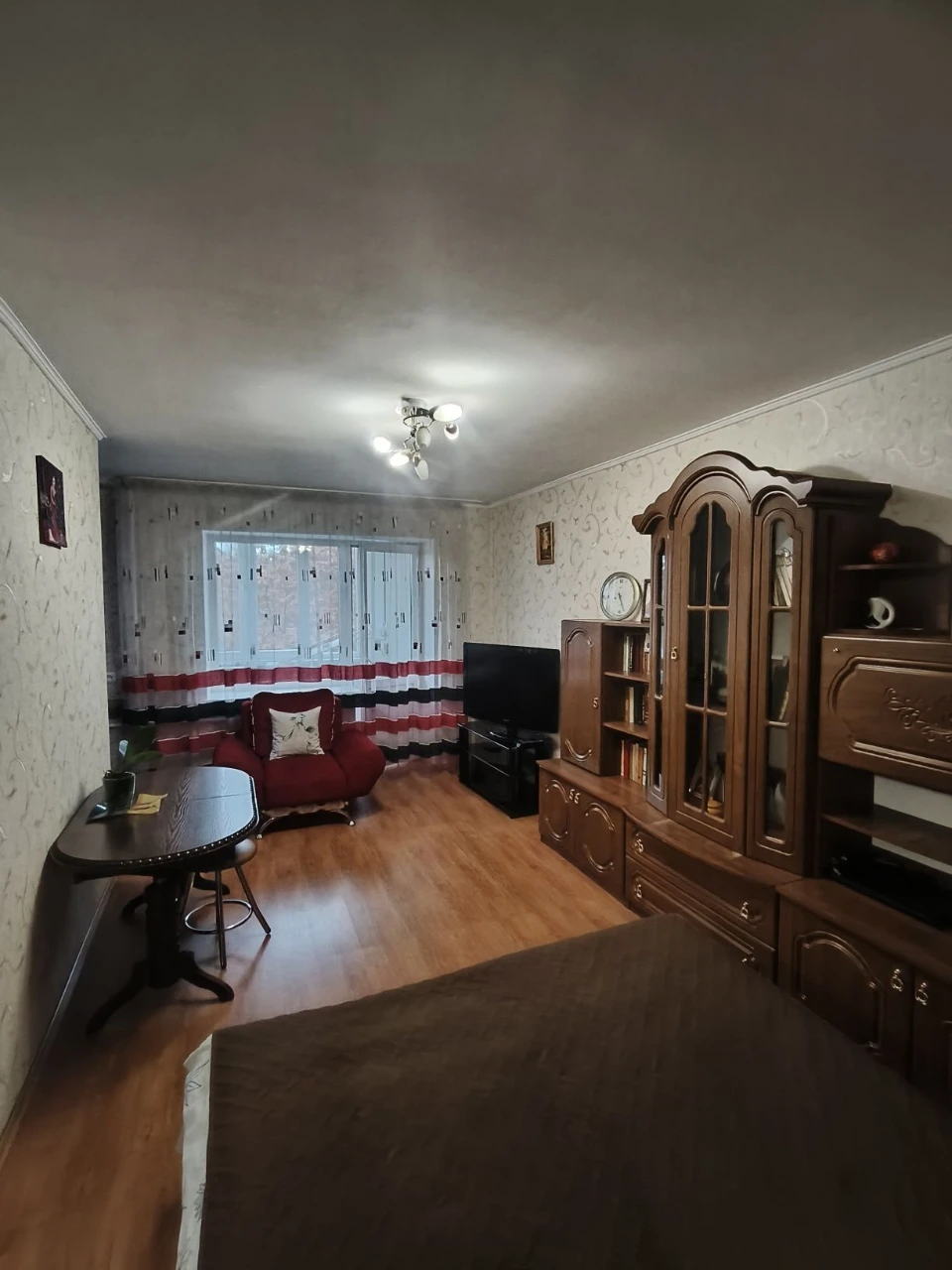 Продаж 1 кімнатної квартири в центрі міста!