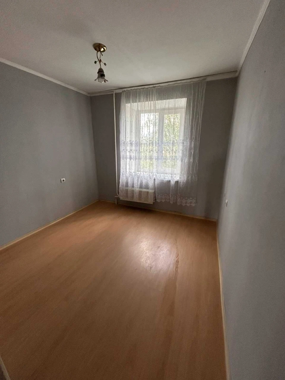 Продам 3-х кімнатну квартиру, проспект Миру