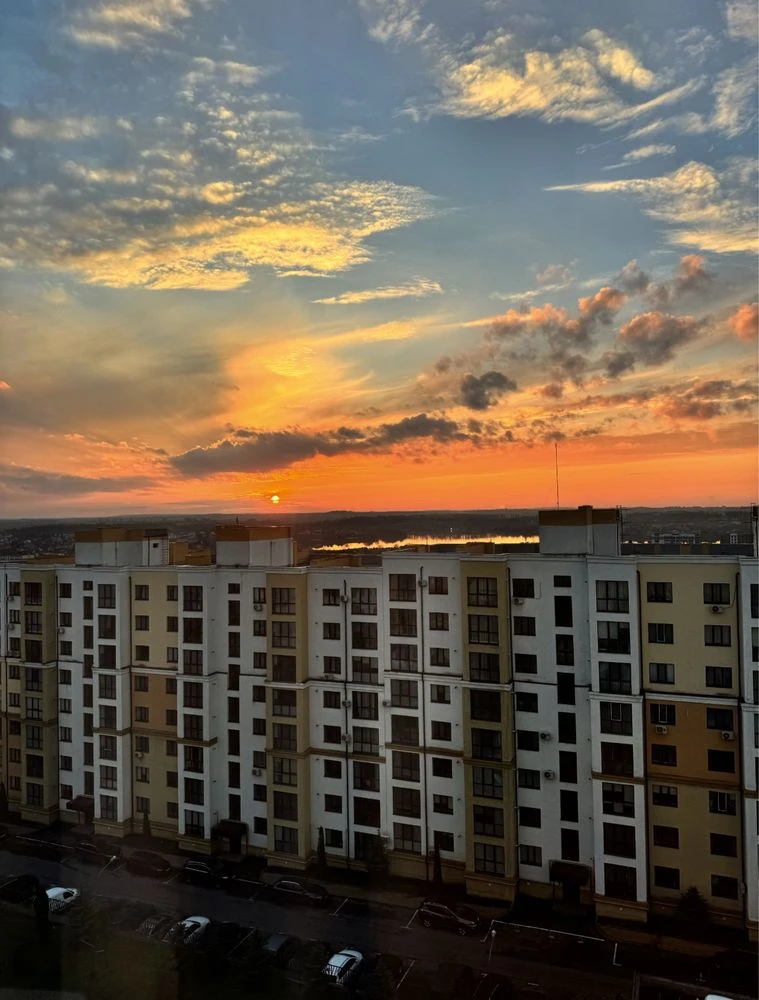 Атмосфера, яку не передати — треба відчути! Продаж квартири!