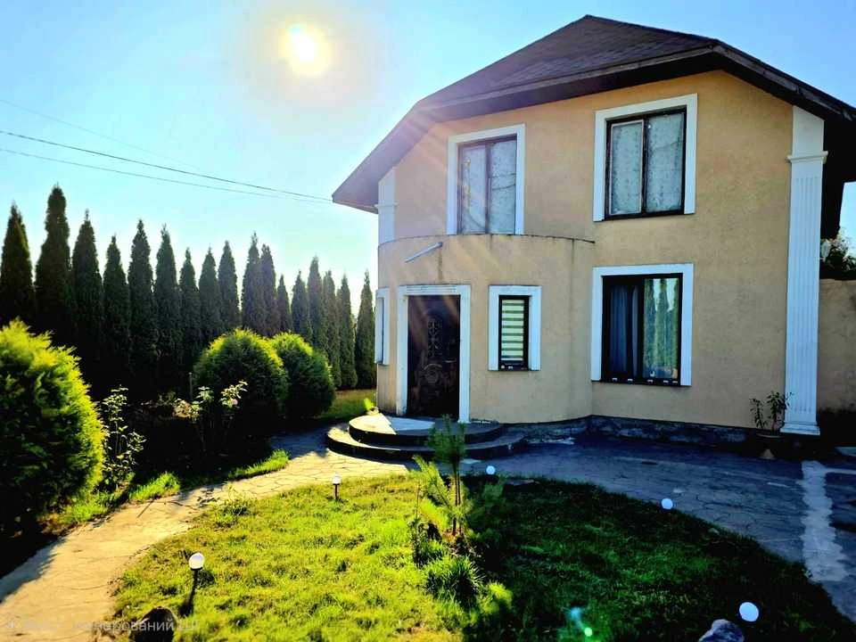 Будинок. Рівне, Молодіжна вул.