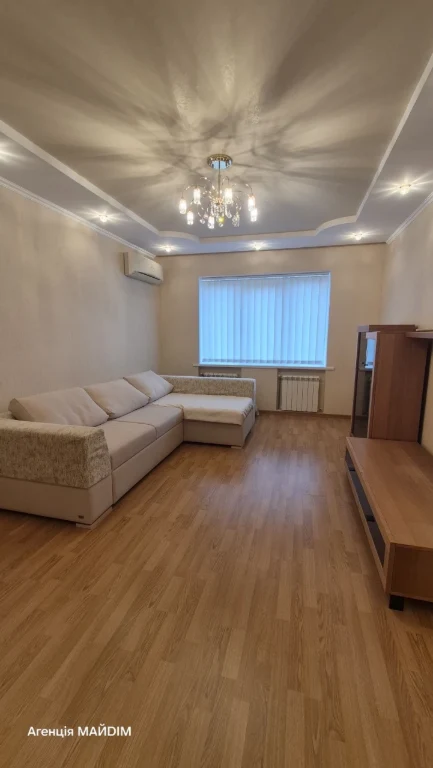 Продаж 3-кімнатної по вул.ЗСУ з автономним опаленням