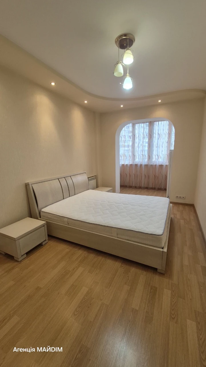 Продаж 3-кімнатної по вул.ЗСУ з автономним опаленням