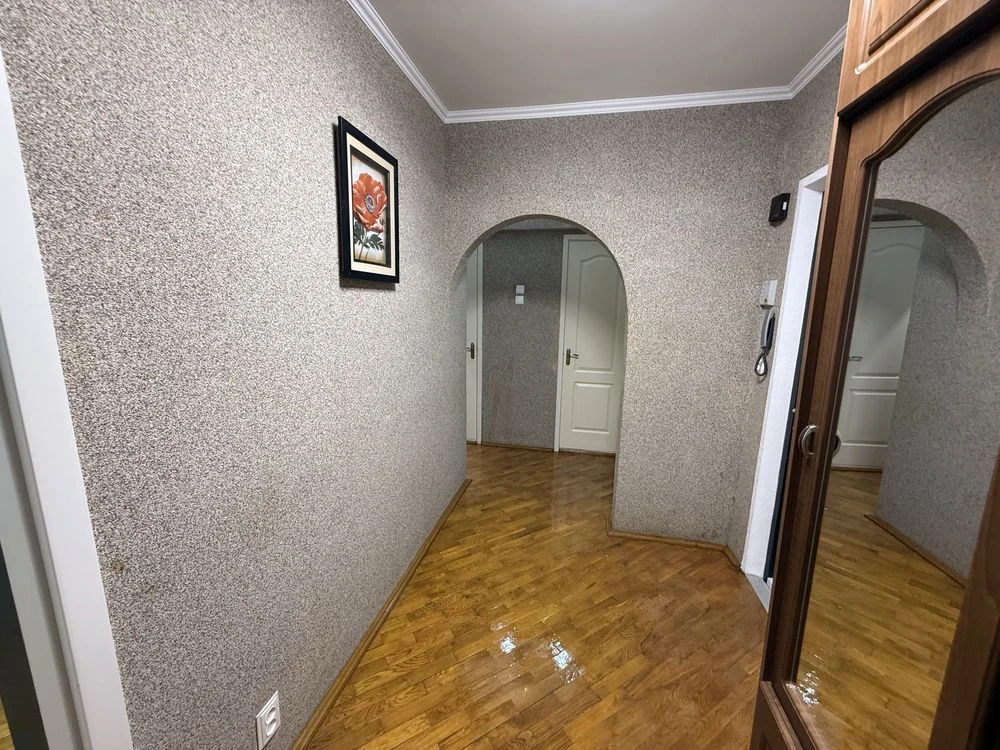 Продаж 2кім. вул. 15 квітня