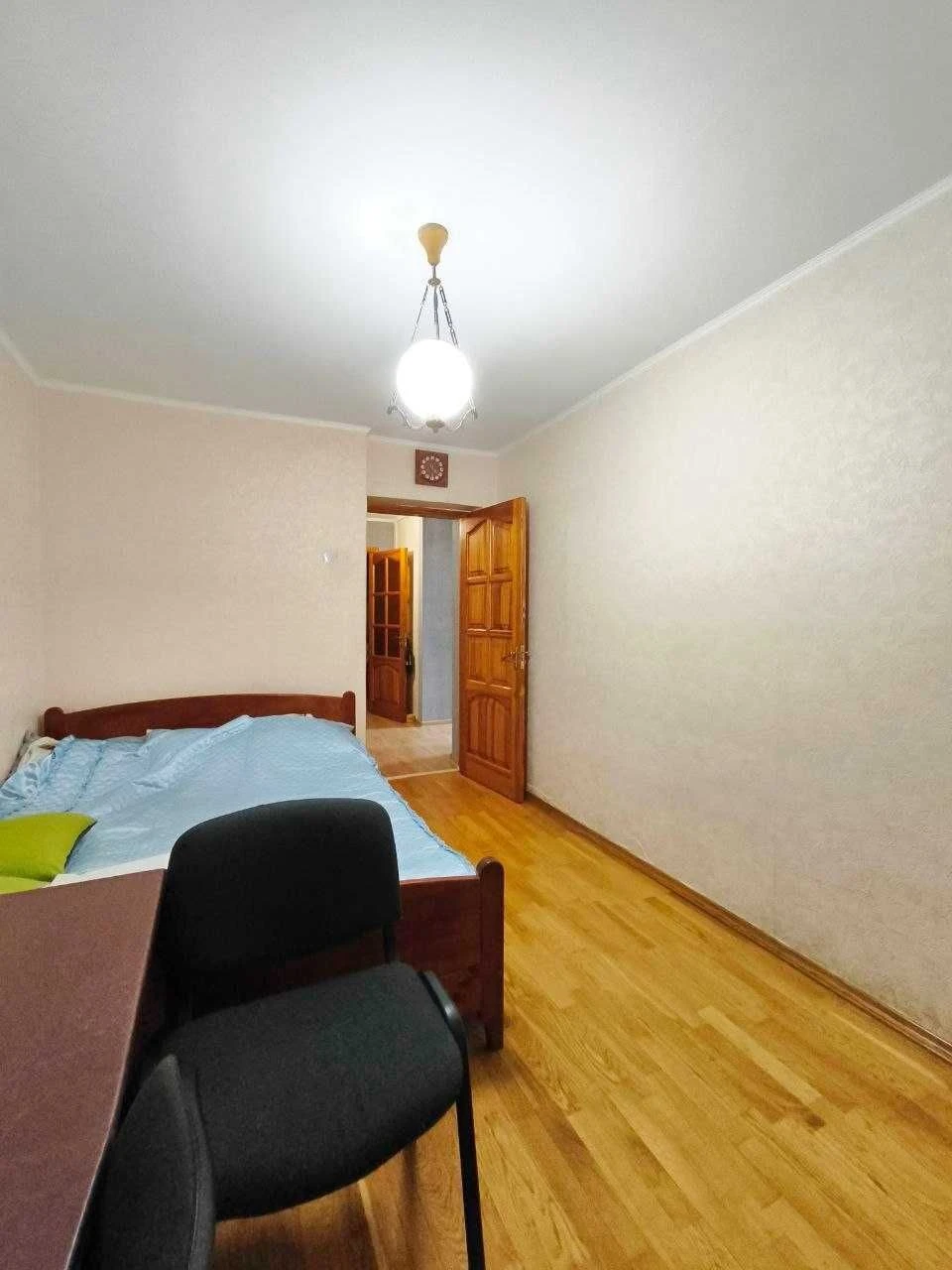3-кімнатна квартира 75 м² з якісним ремонтом та двома балкон