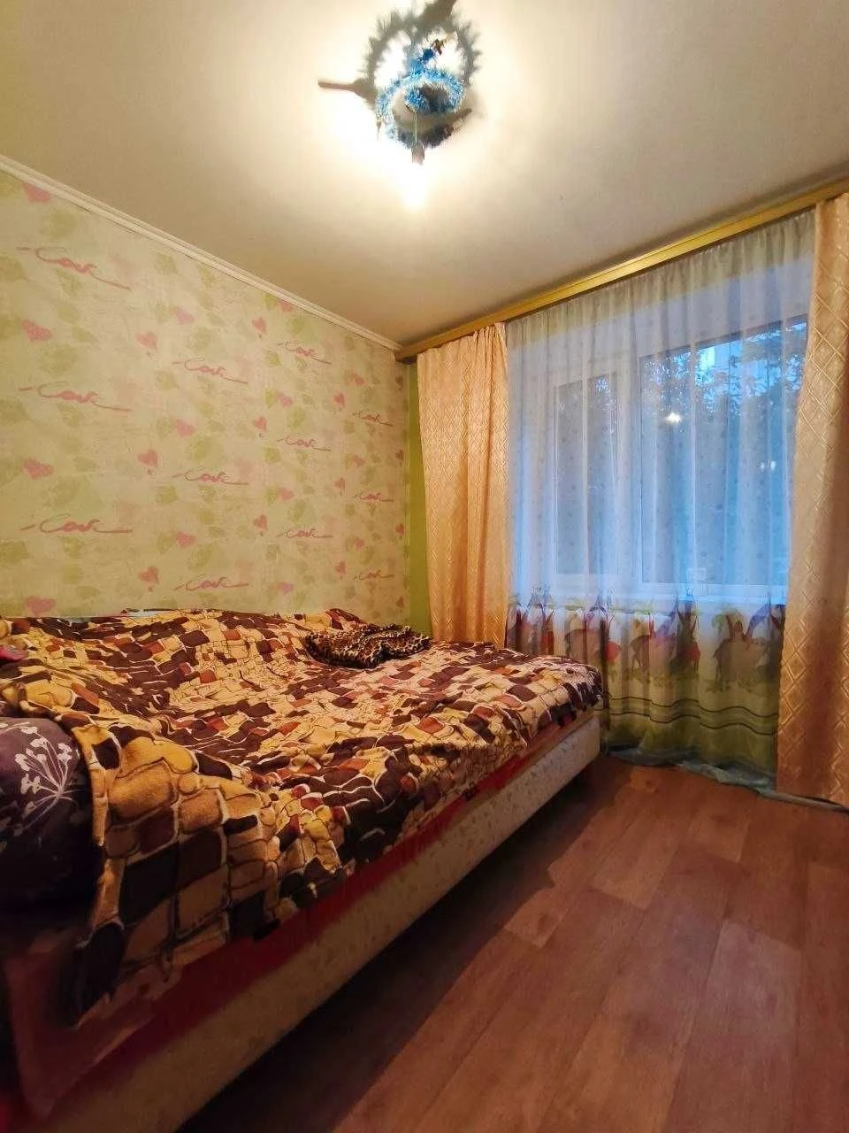 3-кімнатна квартира 75 м² з якісним ремонтом та двома балкон